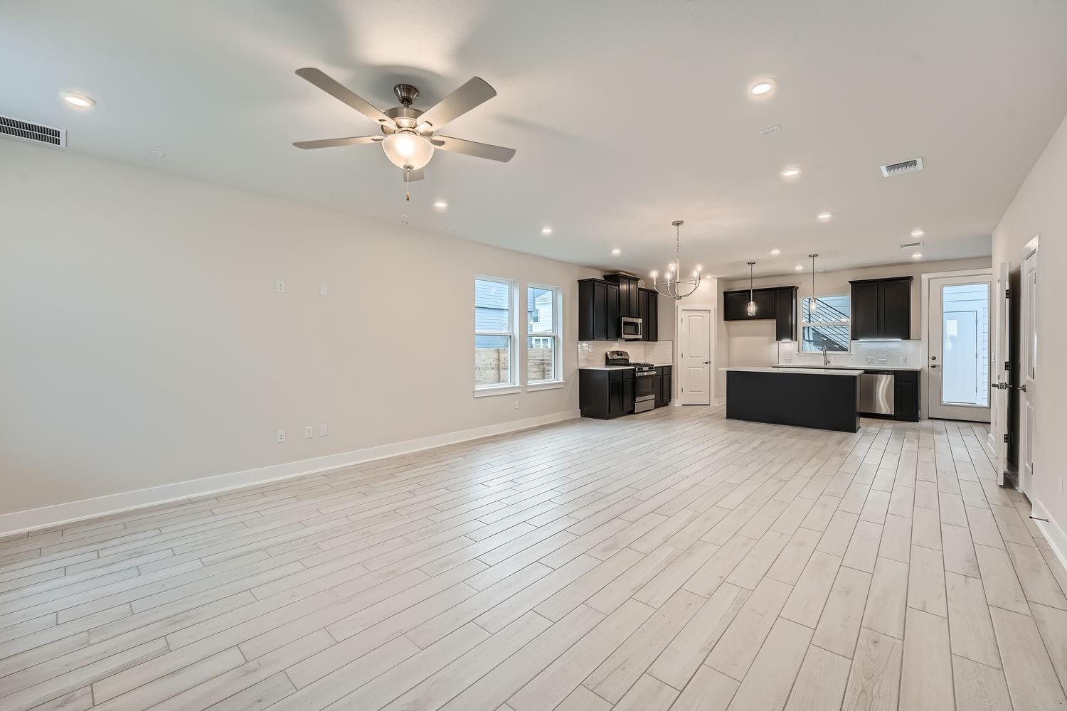 6308 Cowman WAY