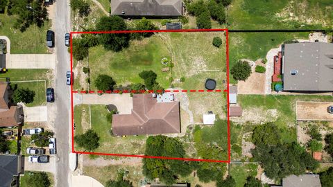 Tiny photo for 10105 Twin Lake LOOP, Dripping Springs, TX 78620 (MLS # 7955219)