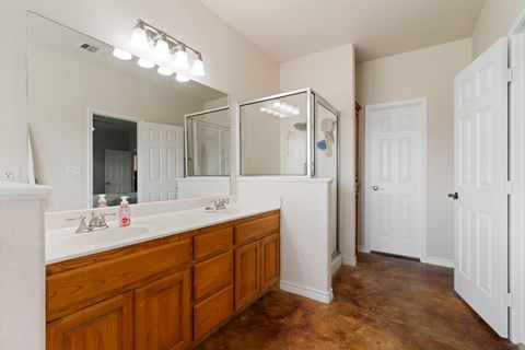 Tiny photo for 10105 Twin Lake LOOP, Dripping Springs, TX 78620 (MLS # 7955219)