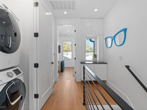 Tiny photo for 512 Sacramento DR #A, Austin, TX 78704 (MLS # 6826259)