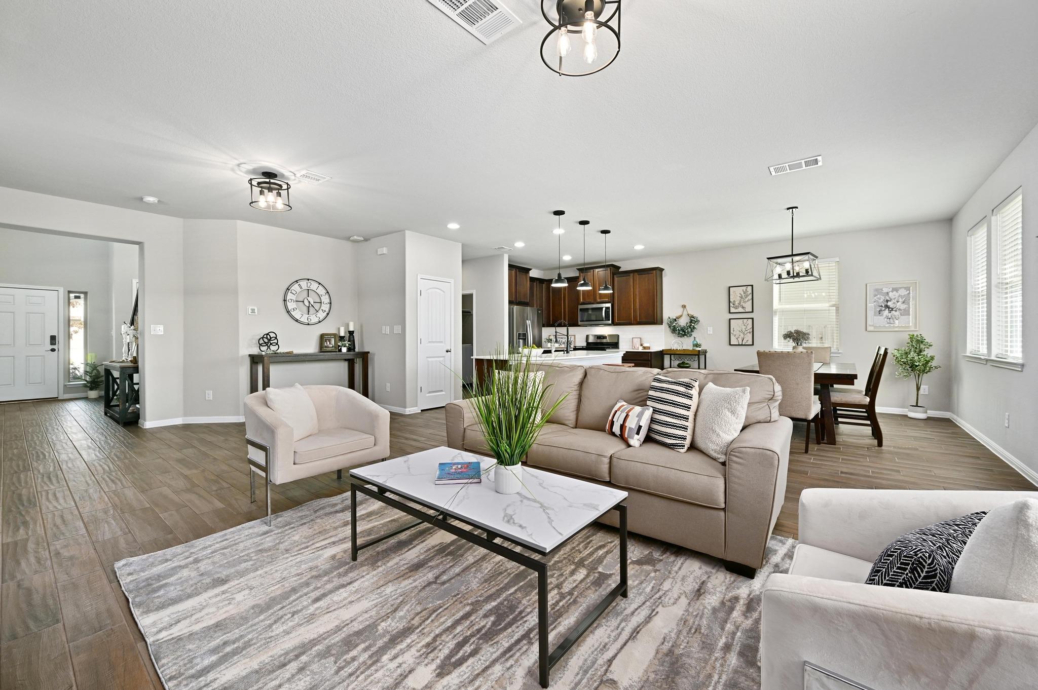 140 Nogalito WAY