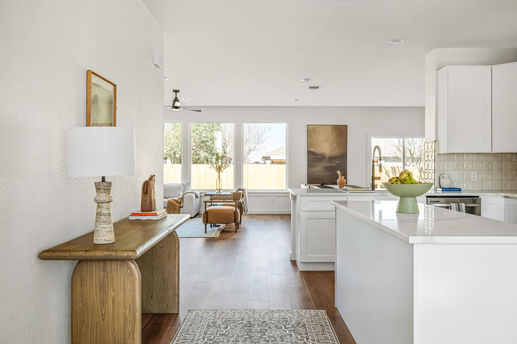 1516 Natural Bridge LN