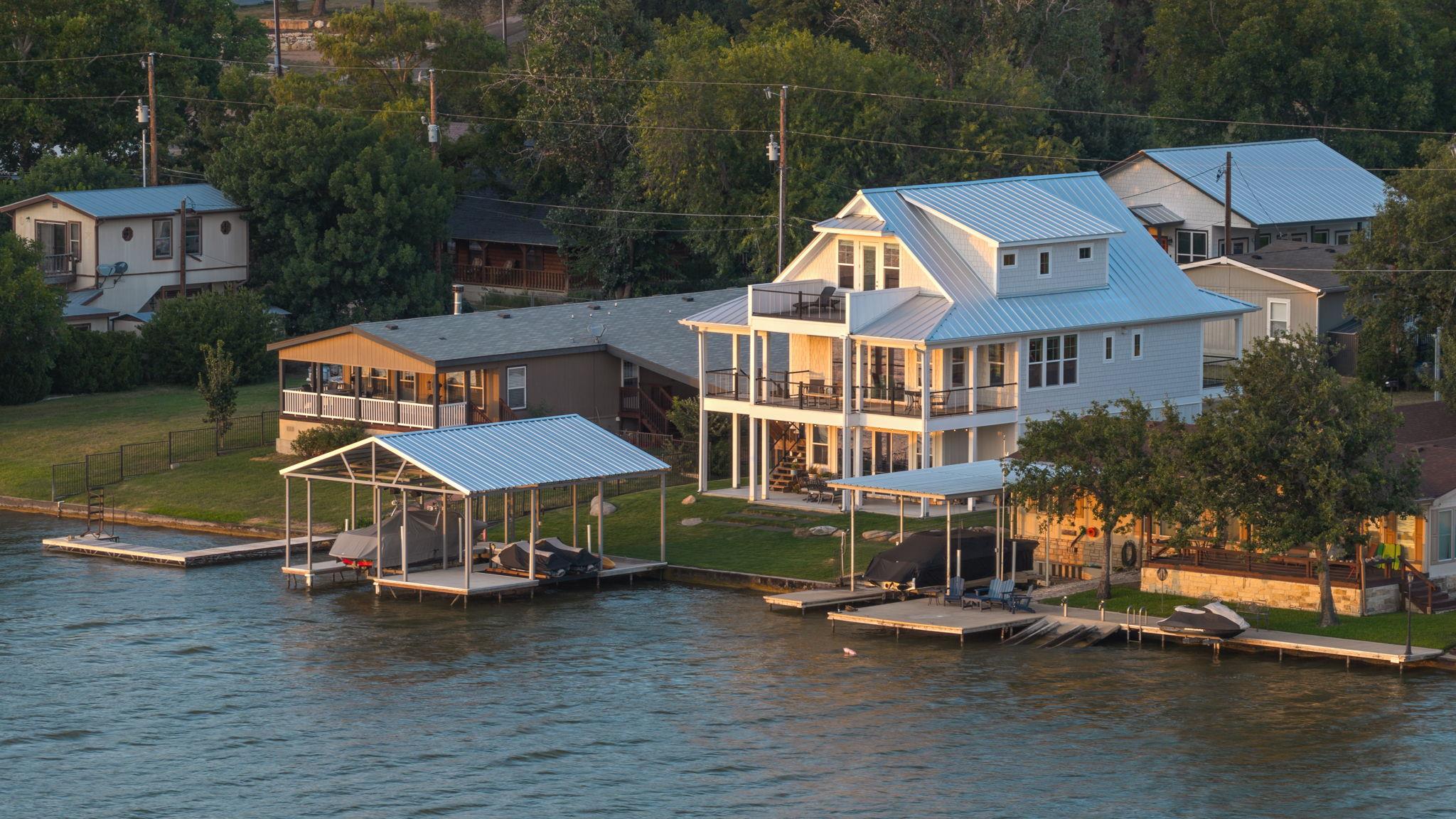 718 County Road 136B