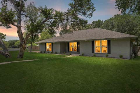 Photo of 2306 Standish DR, Austin, TX 78745 (MLS # 6871059)