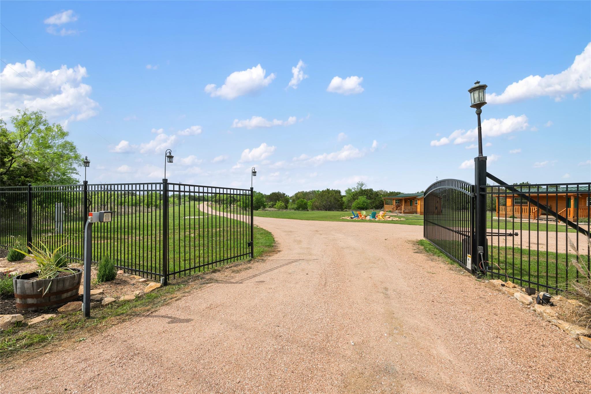 212 County Road 413
