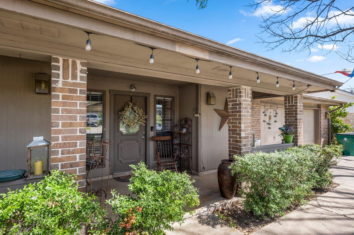 1304 Gatlinburg DR