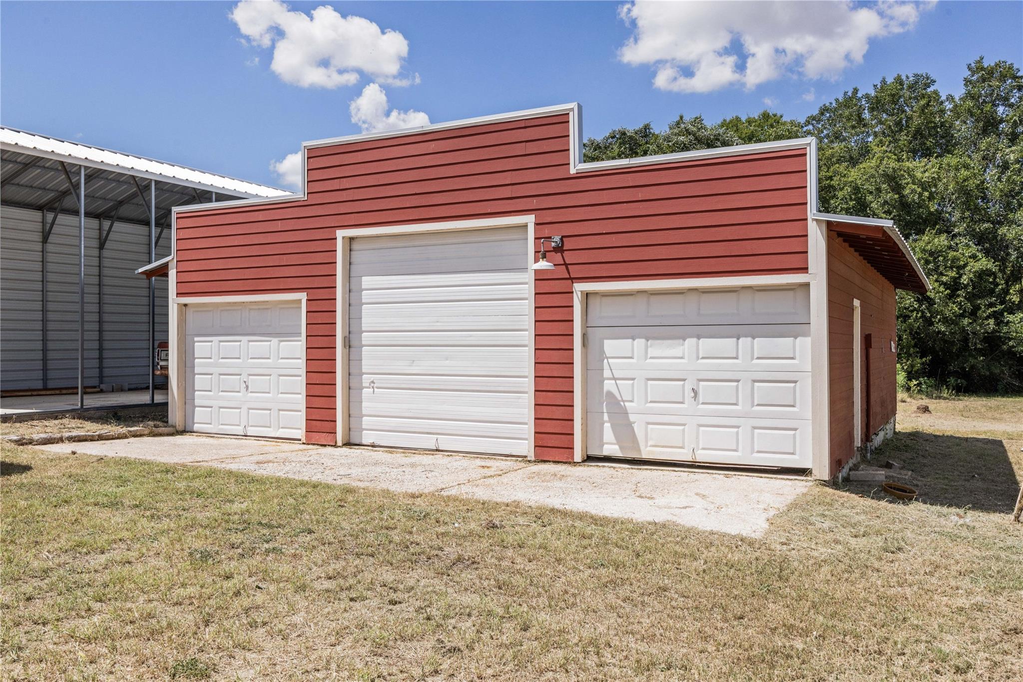 446 Roemer RD