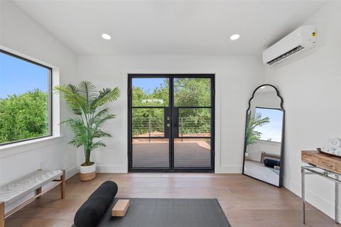 Tiny photo for 2303 Westworth CIR, Austin, TX 78704 (MLS # 6702283)