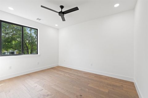 Tiny photo for 2303 Westworth CIR, Austin, TX 78704 (MLS # 6702283)