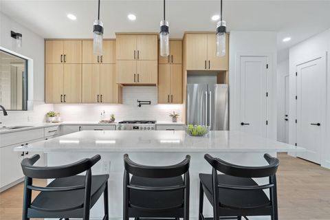 Tiny photo for 2303 Westworth CIR, Austin, TX 78704 (MLS # 6702283)