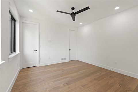 Tiny photo for 2303 Westworth CIR, Austin, TX 78704 (MLS # 6702283)