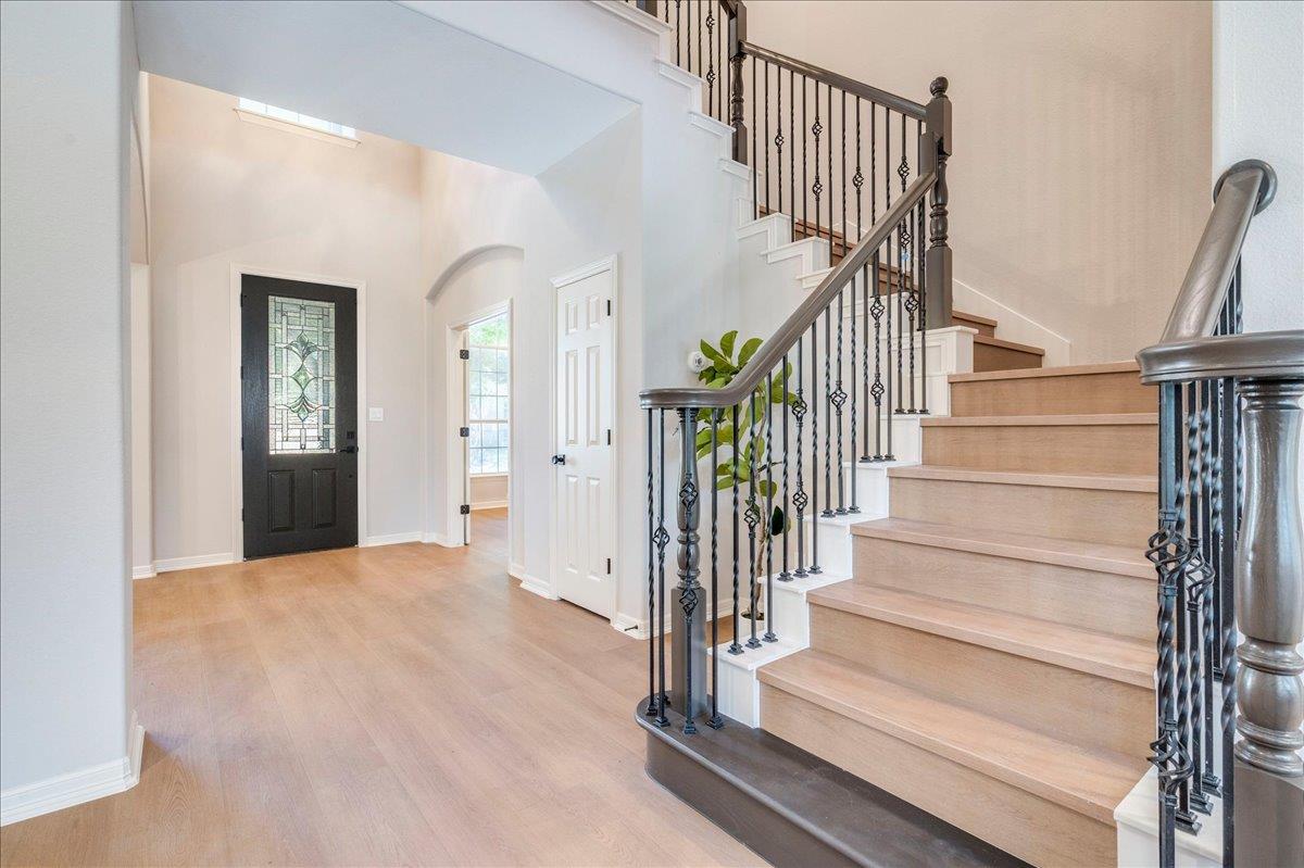 1109 Hillridge DR