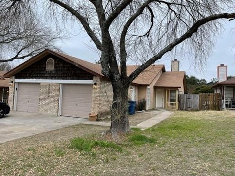 Photo of 12200 Thompkins DR #B, Austin, TX 78753 (MLS # 2104381)