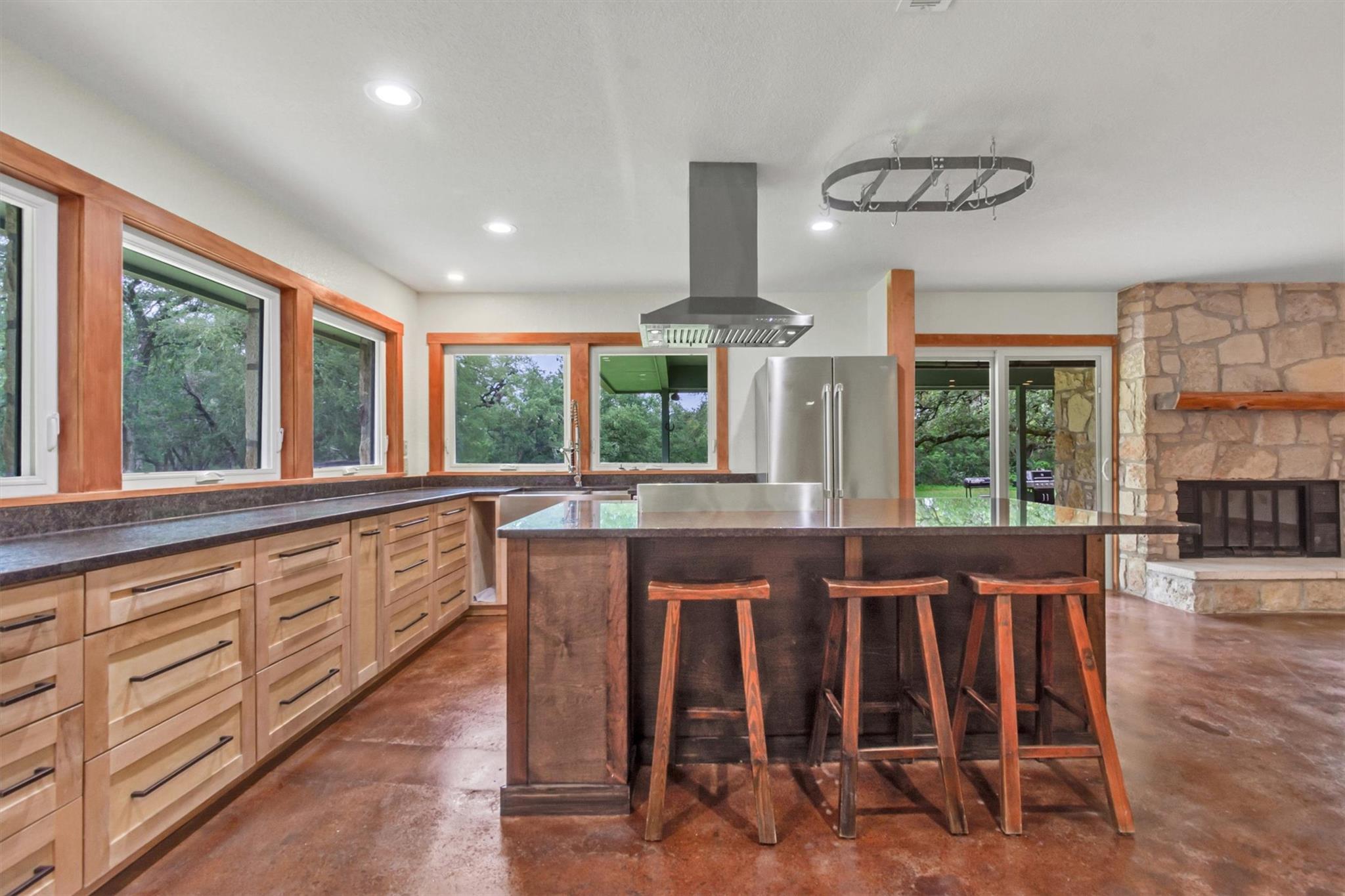 700 Billie Brooks LN