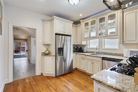 Tiny photo for 2106 Kenwood Ave, Austin, TX 78704 (MLS # 5351792)