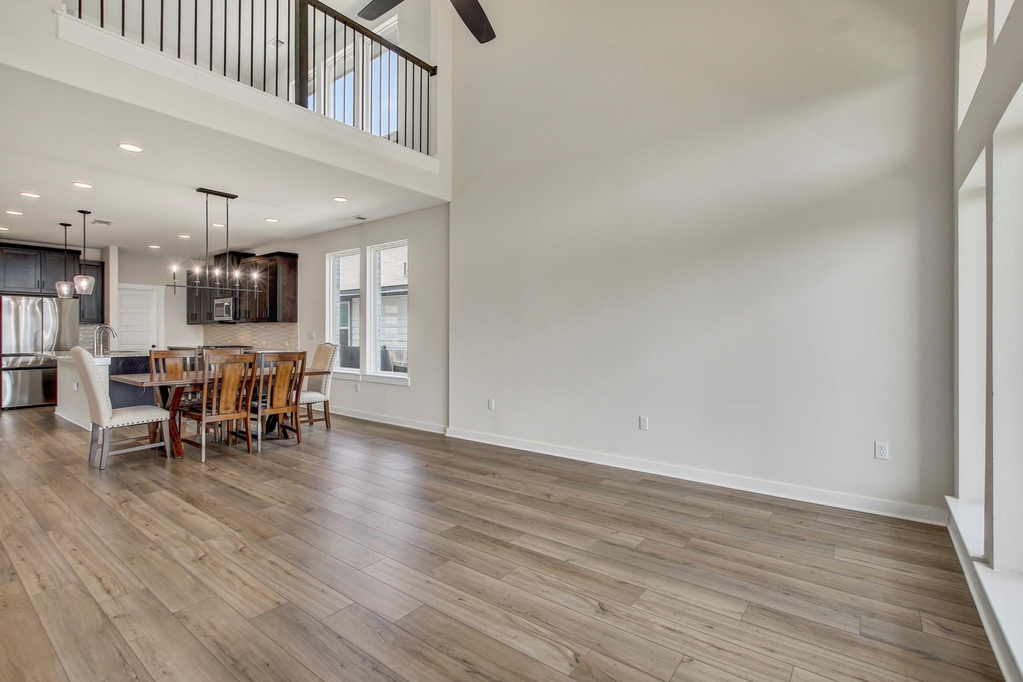 13113 Barrister LN