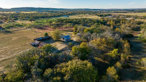 3880 N State Highway 16 Highway Fredericksburg TX 78624