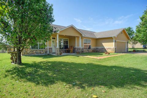 Photo of 937 Highway 21 E, Bastrop, TX 78602 (MLS # 7473067)