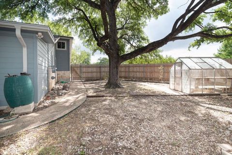 Tiny photo for 3801 Oak Creek DR, Austin, TX 78727 (MLS # 9129597)