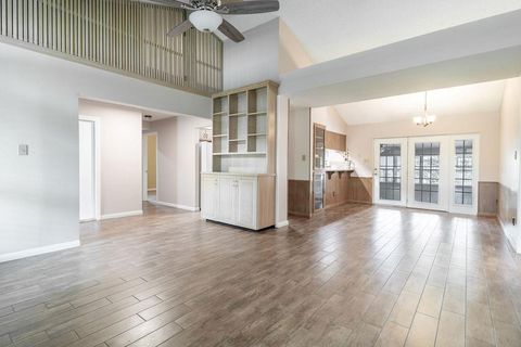 Tiny photo for 3801 Oak Creek DR, Austin, TX 78727 (MLS # 9129597)