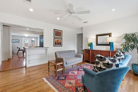 Tiny photo for 912 E 55th 1/2 ST, Austin, TX 78751 (MLS # 4756214)