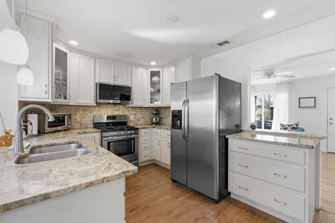 Tiny photo for 912 E 55th 1/2 ST, Austin, TX 78751 (MLS # 4756214)