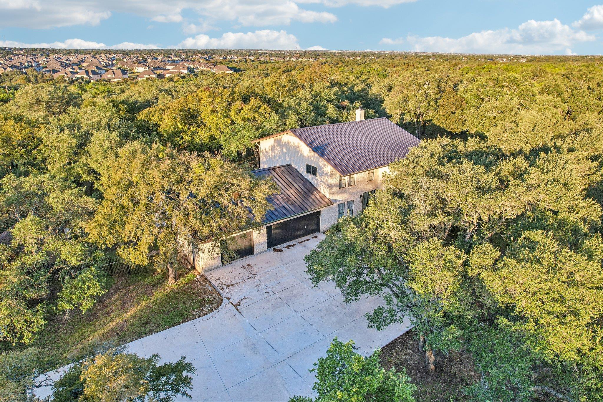 2833 Cedar Hollow RD