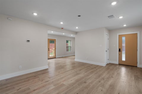Tiny photo for 8801 Little Walnut DR, Austin, TX 78753 (MLS # 6889522)