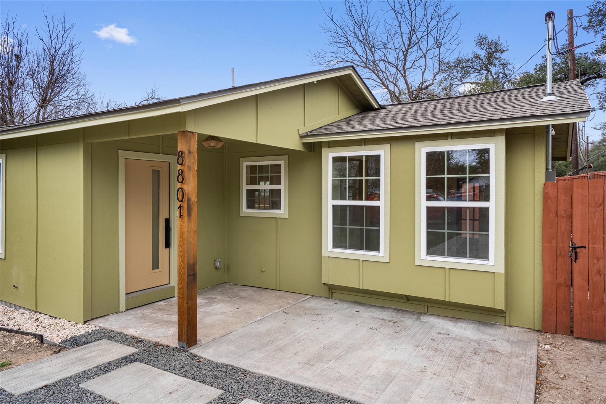 8801 Little Walnut DR