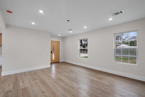 Tiny photo for 8801 Little Walnut DR, Austin, TX 78753 (MLS # 6889522)