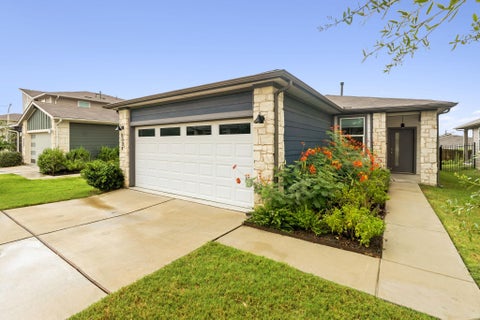 Photo of 8004 Linda Michelle LN, Austin, TX 78724 (MLS # 9757669)