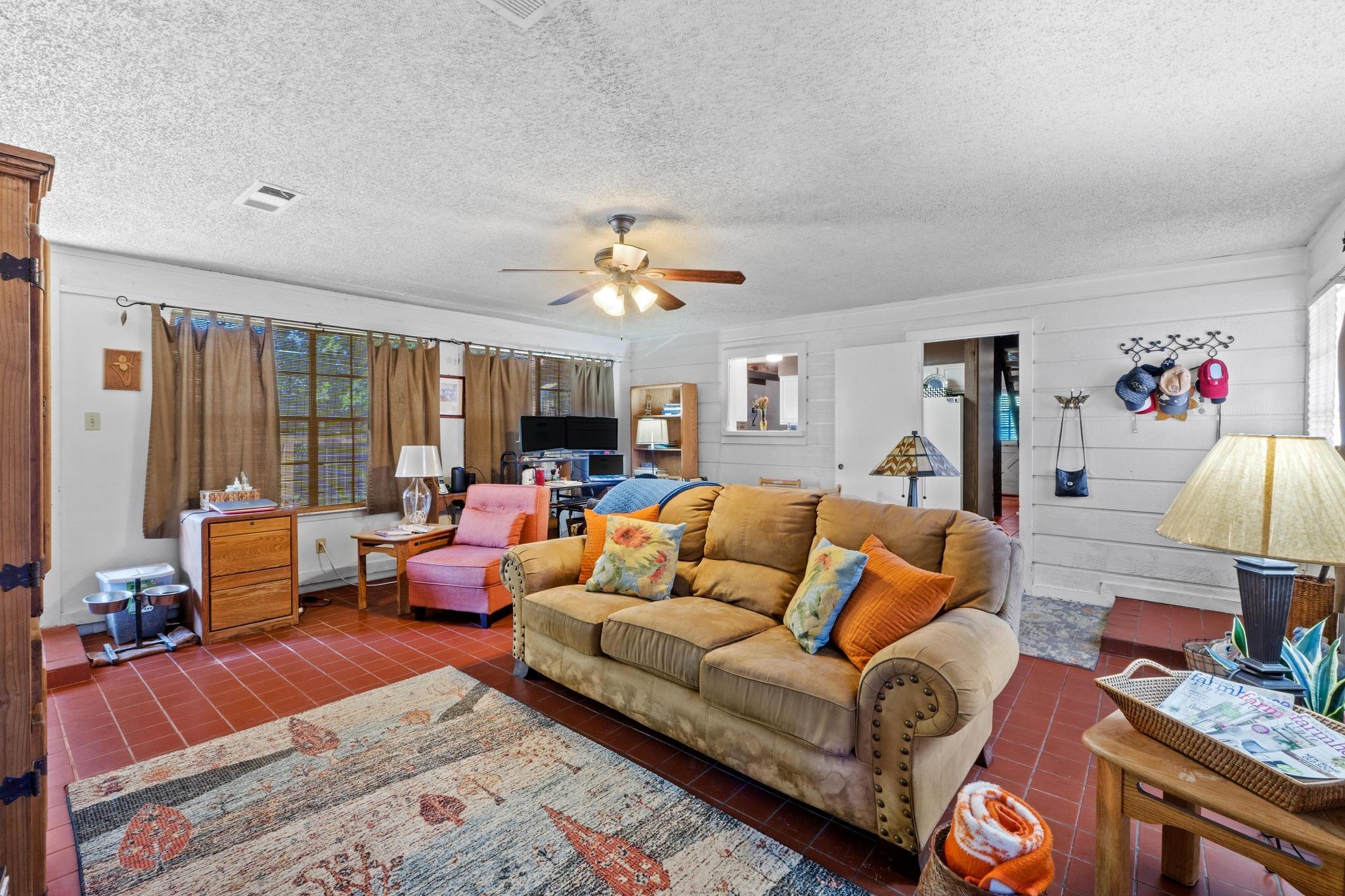 103 S LAURELWOOD DRIVE DR S