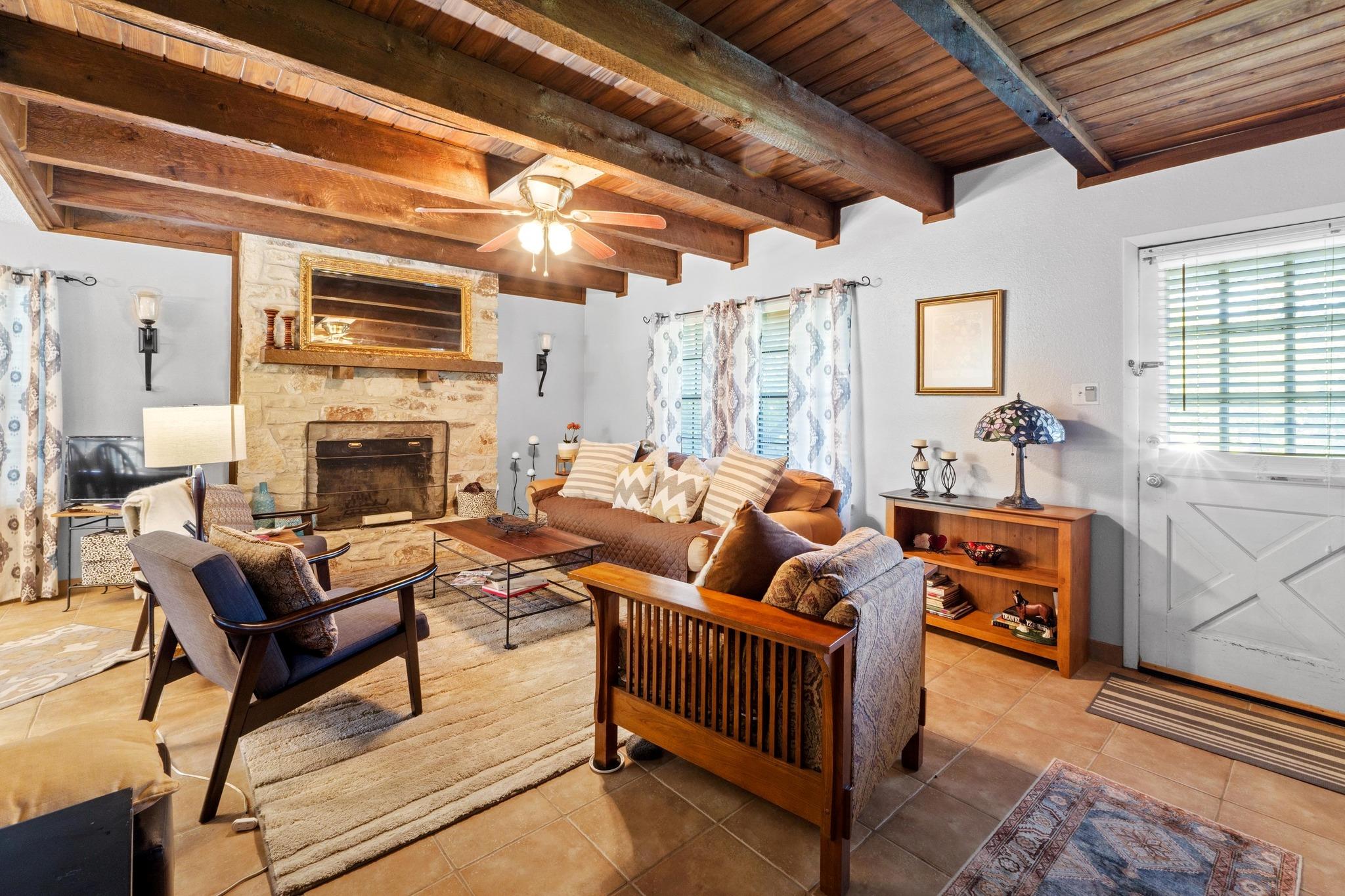 103 S LAURELWOOD DRIVE DR S