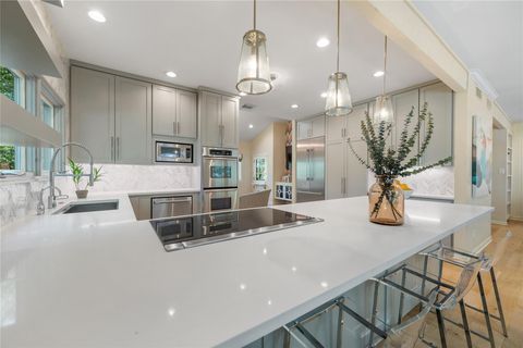 806 Rock Creek DR West Lake Hills TX 78746