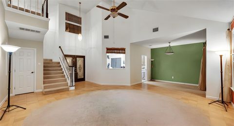 9111 Hazelhurst DR Austin TX 78729