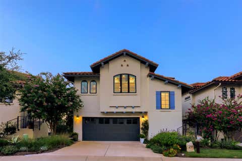 Photo of 215 Honey Creek CT, Austin, TX 78738 (MLS # 4126169)