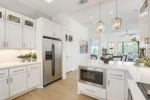 Tiny photo for 215 Honey Creek CT, Austin, TX 78738 (MLS # 4126169)