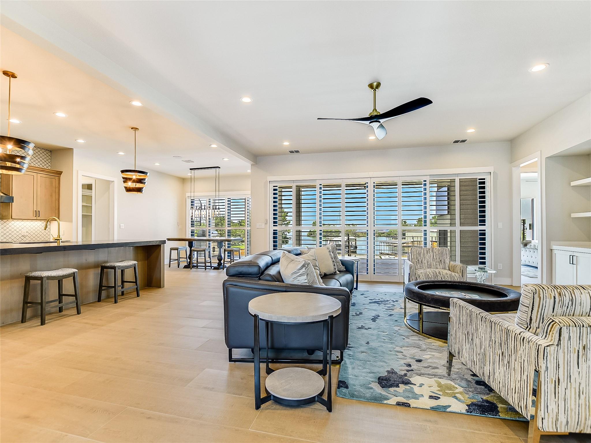 114 Captains Cove