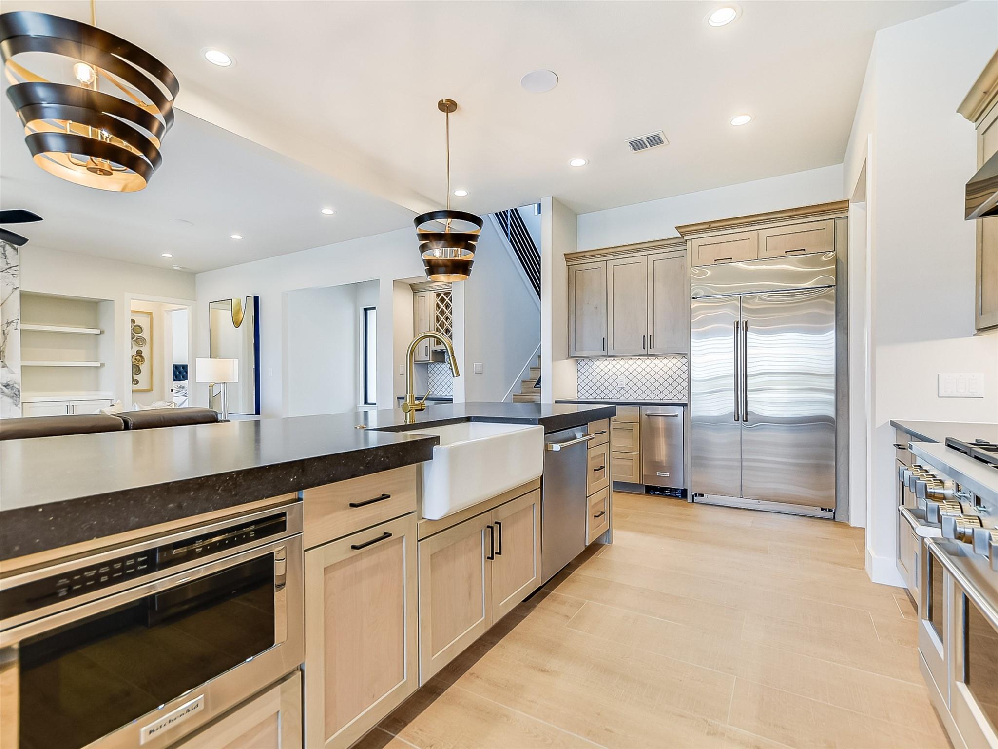 114 Captains Cove