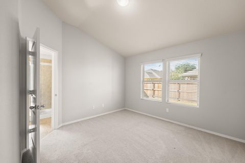 Tiny photo for 18828 Mangan WAY #L49, Pflugerville, TX 78660 (MLS # 6181173)