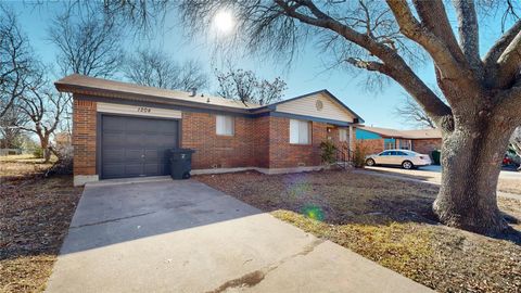 1204 Cedar DR Killeen TX 76543