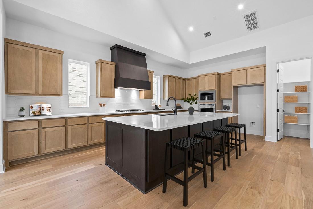 2409 Cedar Meadow LN