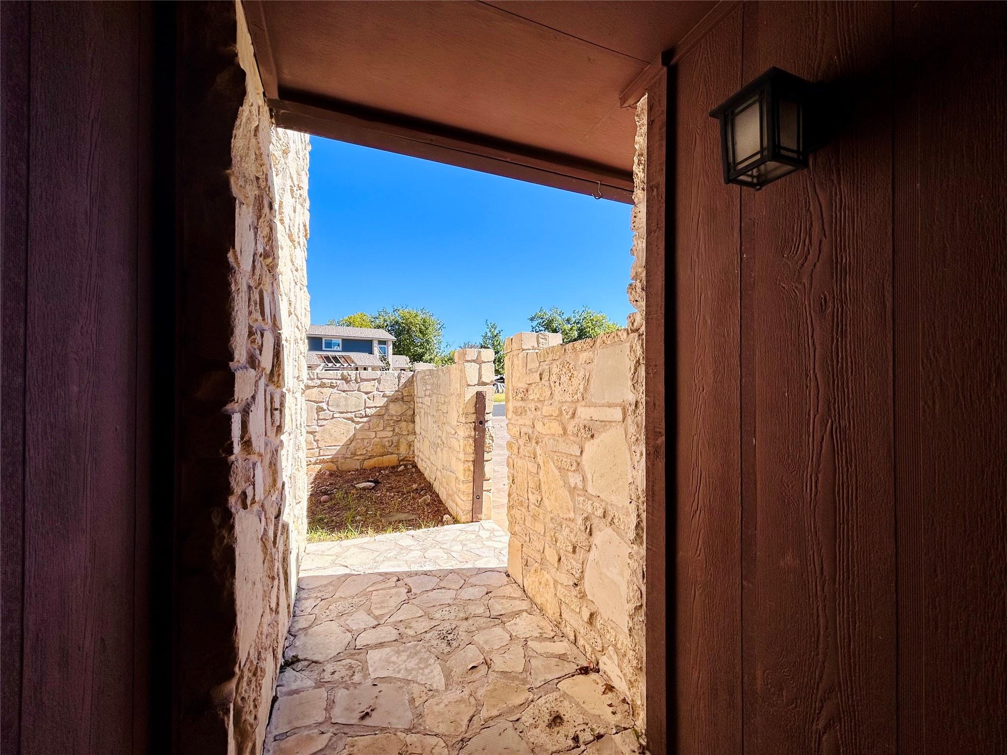 11300 MAIDENSTONE DR