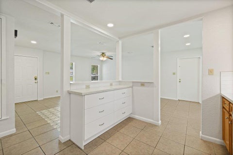 Tiny photo for 2409 Glen Springs WAY, Austin, TX 78741 (MLS # 2992065)