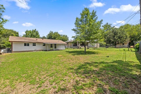 Tiny photo for 2409 Glen Springs WAY, Austin, TX 78741 (MLS # 2992065)