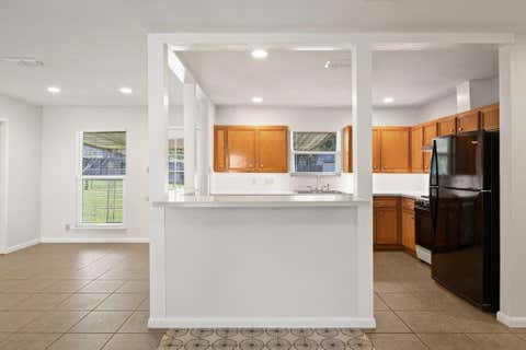 Tiny photo for 2409 Glen Springs WAY, Austin, TX 78741 (MLS # 2992065)