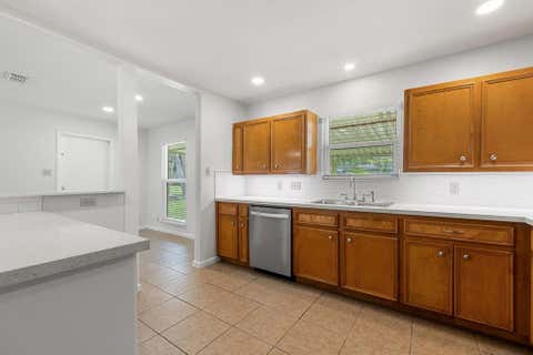 Tiny photo for 2409 Glen Springs WAY, Austin, TX 78741 (MLS # 2992065)