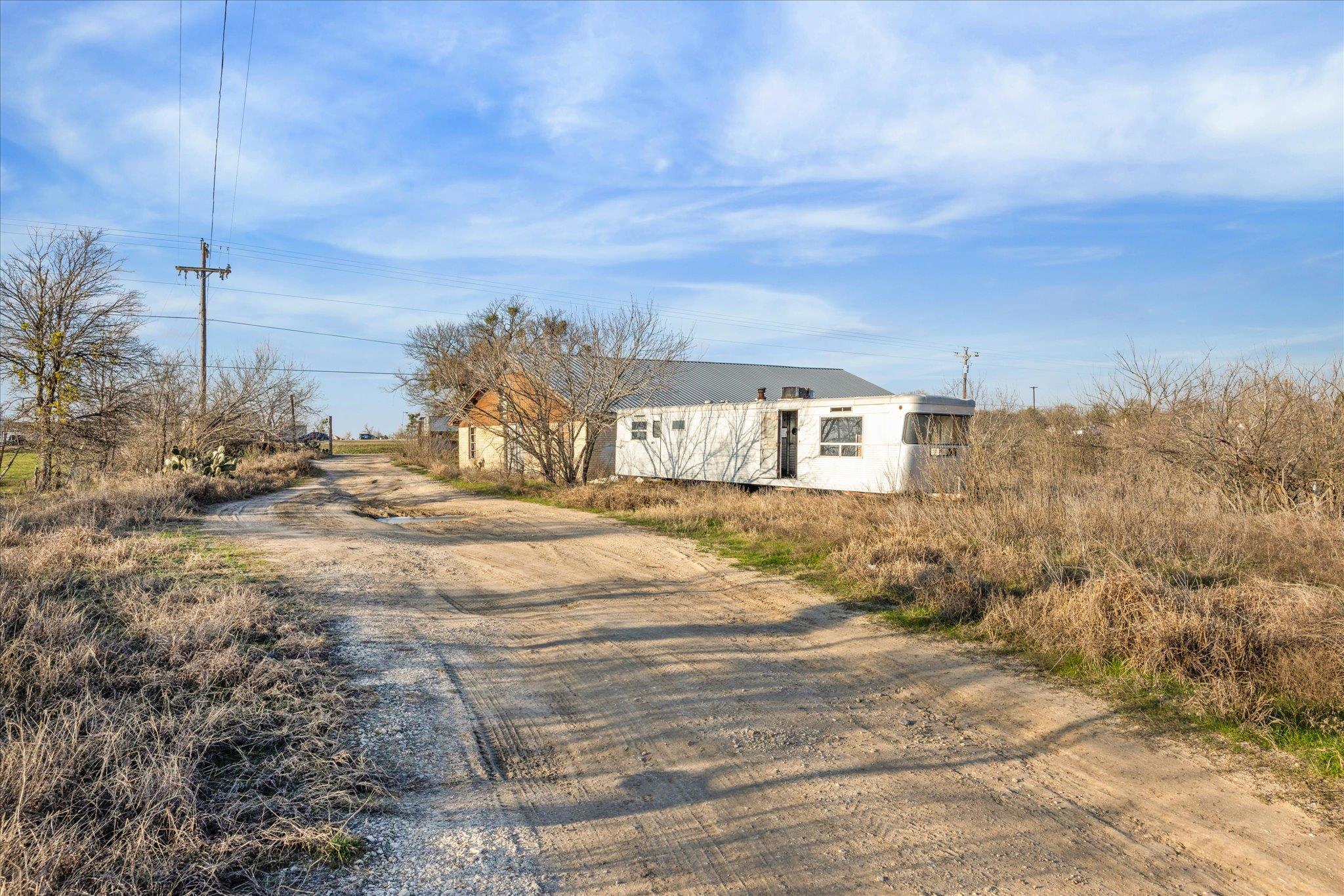 4975 E Highway 71 Highway E