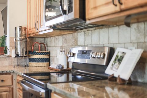 Tiny photo for 10013 Little Creek CIR, Dripping Springs, TX 78620 (MLS # 2896099)