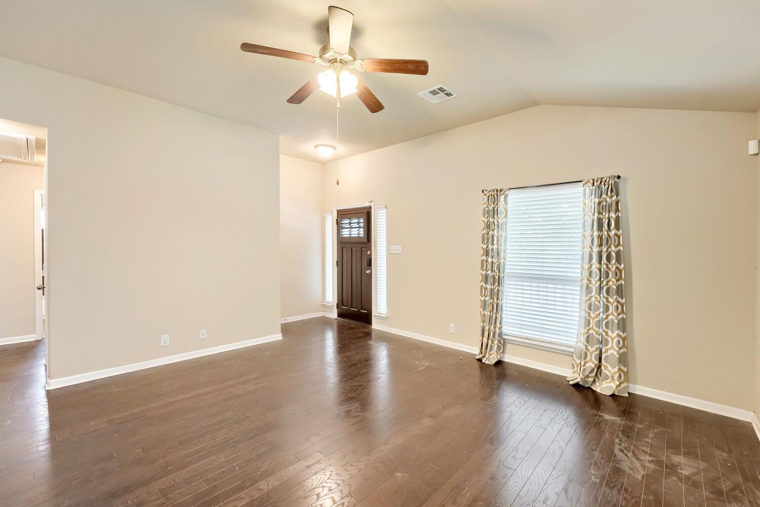 865 Heritage Springs TRL